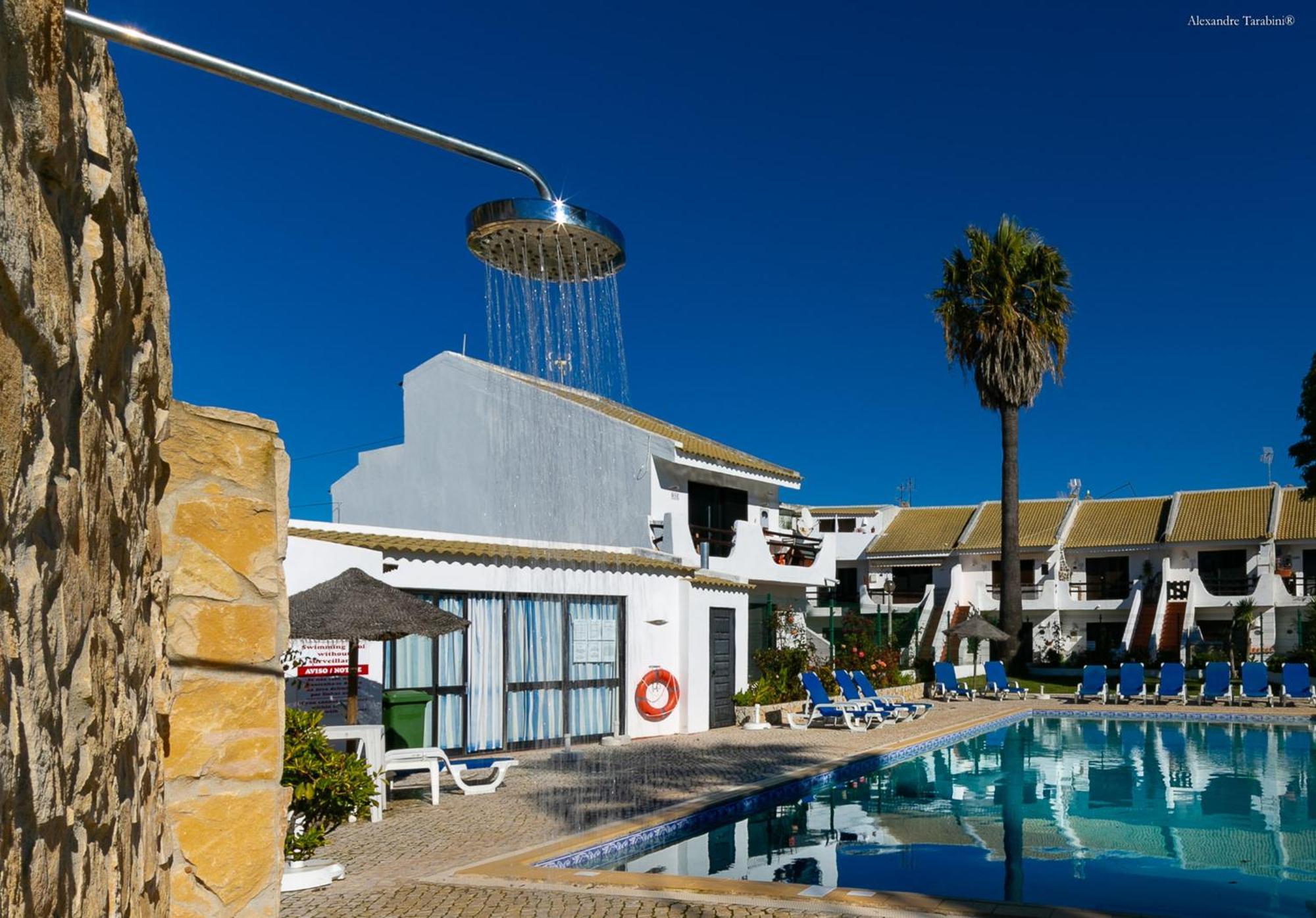 B12 - Pool And Sun Apartment Lagos Eksteriør bilde